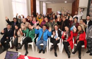 Adultos mayores participaron en diálogo ciudadano contra la desinformación