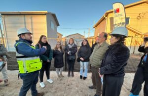 Visitan obras de complejos habitacionales para 545 familias y con inversión de más de $30 mil millones