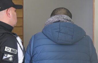 Encuentran sin vida a hombre acusado de asesinar a su hijastro con TEA: se encontraba en prisión preventiva