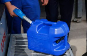 Enap confirma fuerte alza en el precio de las bencinas: el litro de parafina saltará casi $70