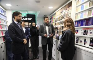 Malls y strip center estarán cerrados el domingo 29 y trabajadores y trabajadoras contarán con 3 horas para votar en las elecciones