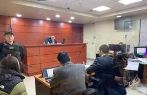 Ordenan prisión preventiva a mujer acusada de participar en balacera en colegio de San Pedro de la Paz