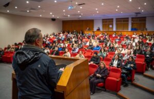 220 profesionales se reúnen en Biobío para fomentar la lactancia materna