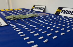 Detienen a dos mujeres por microtráfico de drogas cerca de establecimientos educacionales