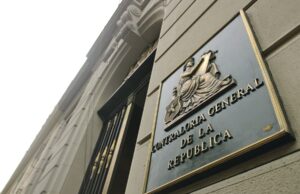 Contraloría detecta que más de 13 mil funcionarios públicos acudieron a casinos estando con licencia