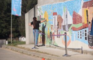Rere celebra su historia con mural patrimonial creado por la comunidad