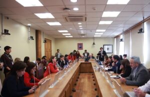 Comisión despacha proyecto que fija multa por no sufragar