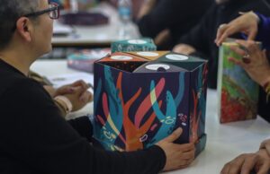 Seminario en Concepción presentó innovadora “Caja Caleidoscópica” para acercar el arte a jóvenes del Biobío