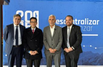 Cumbre de las Regiones 2025 reúne a líderes políticos en Biobío con foco en descentralización efectiva
