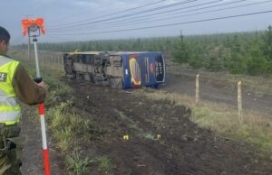 Volcamiento de bus cerca de Saltos del Laja deja como saldo 15 personas lesionadas