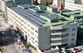 Muere adulto mayor que asesinó a su esposa en el Hospital de Los Ángeles