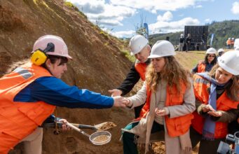 SOFOFA visita proyecto de tierras raras en Biobío y anuncia fast track para proyectos de inversión estratégicos