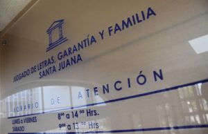Decretan prisión preventiva de imputada por asesinar a su madre en Santa Juana