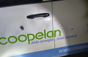 Trabajadores de empresa eléctrica fueron atacados con disparos en Los Ángeles