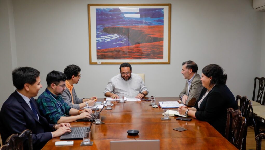 6bf9d8e6-7654-4390-bafa-1b4727d7d42d