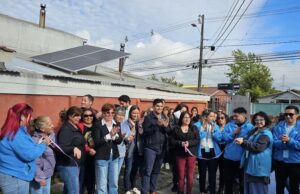 24 familias de San Pedro de la Paz incorporan sistema fotovoltaico en sus viviendas
