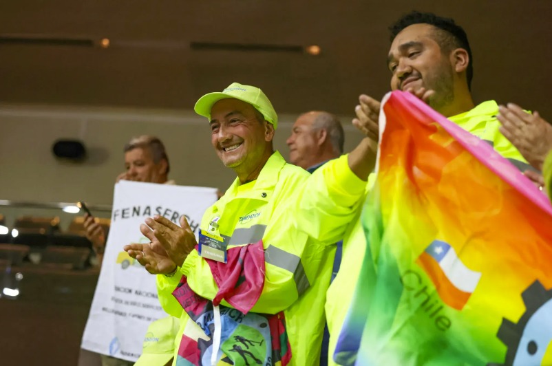 93229221-8d7b-4bc9-9869-cb87806ffdec