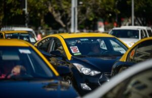 Aprueban prorrogar por 5 años “congelamiento” del parque de taxis y taxis colectivos