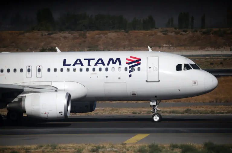 83d37800-b4e0-4c3f-b047-407038cab168