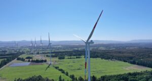 CMPC presenta proyecto eólico por casi US$ 400 millones en Biobío