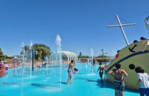 Este viernes abren su temporada estival los juegos de agua del Parque Los Batros