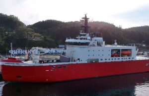 Canadá buscaría construir dos rompehielos similares al “Almirante Viel” en Asmar