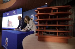 TVN y UBB firman convenio que permitirá la instalación de “Red Biobío” en el campus universitario