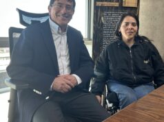 Aseguran asistencia integral a pasajera con discapacidad afectada por incidente en estación de Biotren en Coronel