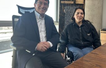Aseguran asistencia integral a pasajera con discapacidad afectada por incidente en estación de Biotren en Coronel
