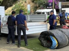 Municipio y Carabineros incautan juegos inflables en Parque Ecuador