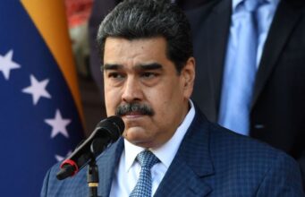 Trump afirma que Estados Unidos ejecutó una operación militar en Venezuela y capturó a Nicolás Maduro