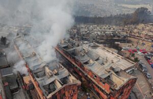 Nuevo balance por incendios: aumentan viviendas destruidas y hay detenidos por incumplir toque de queda