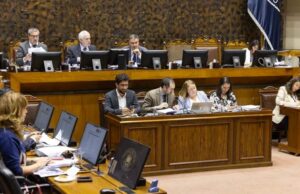Reajuste al sector público: proyecto avanza a tercer trámite tras ser despachado por el Senado
