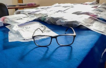 Operativo en Hospital Penco-Lirquén permitió entregar lentes a 246 personas afectadas por incendios
