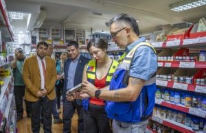 Fiscalizan librerías y promueven la adquisición de utiles escolares seguros