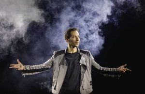 Mago Jean Paul Olhaberry llega a Talcahuano con su nuevo espectáculo de escapismo