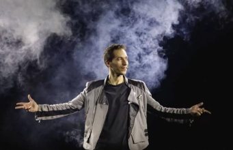 Mago Jean Paul Olhaberry llega a Talcahuano con su nuevo espectáculo de escapismo