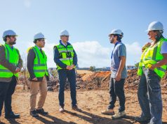 Inician labores de remoción de escombros en Punta de Parra tras incendios