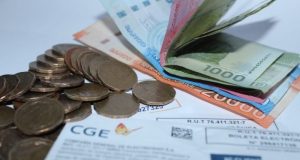 SEC aplaza el aumento de tarifas eléctricas para julio 2026