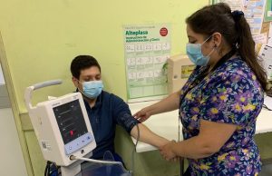 Minsal restablece uso obligatorio de mascarillas en urgencias desde abril