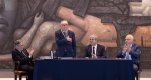 Universidad de Concepción inviste como Profesor Emérito a ex Rector Augusto Parra