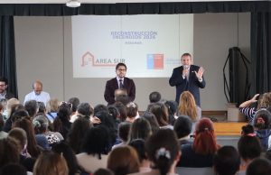 Familias del sector Miramar eligen modelo de sus viviendas para iniciar reconstrucción tras incendios forestales