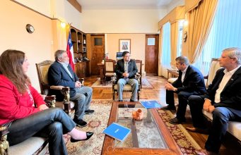 Gremio de la construcción planteó a Delegado Presidencial urgencias para reactivar el sector