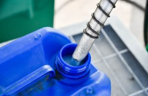 ENAP confirma que precio de la parafina bajará $455,8