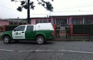 Apoderado llegó armado a escuela luego de que su hija se viera involucrada en una riña con otra alumna