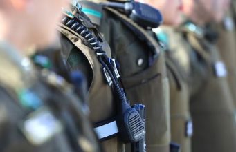 Tres carabineros son detenidos y dados de baja por presunto vínculo con banda criminal