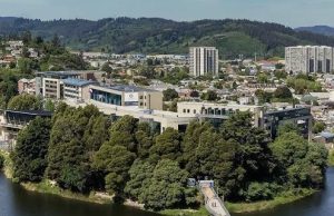 Estudiante de Universidad San Sebastián denuncia violación grupal tras fiesta mechona