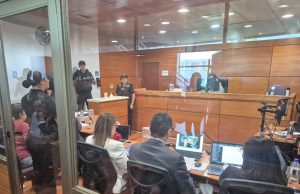 Confirman arresto domiciliario parcial nocturno de ex defensor público jefe de Los Ángeles
