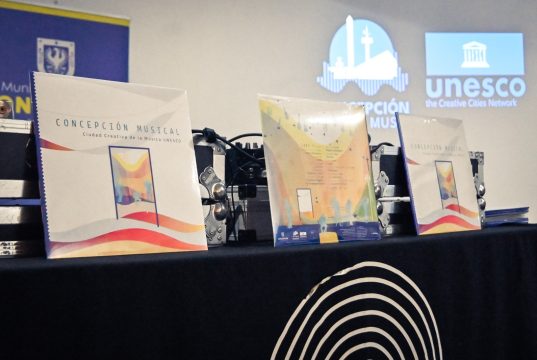 Concepción presenta su primer disco vinilo para proyectar la música local