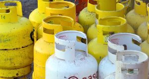Llaman a reforzar apoyo a adultos mayores del Biobío para activar el Cupón de Gas Licuado